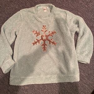 Cozy Gray Sweater with Snowflake Design